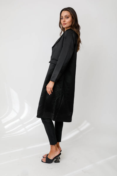 値下げ中⭐️Ameri SHAKA SHAKA OVER TRENCH COAT shaci-satin-trench-coat-side-