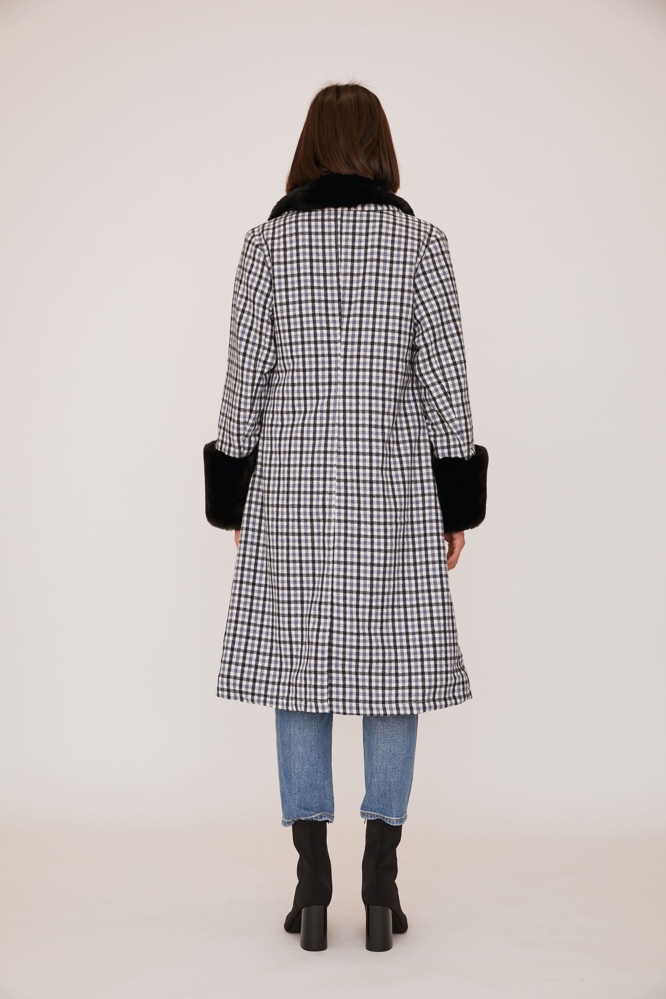 Tila Coat